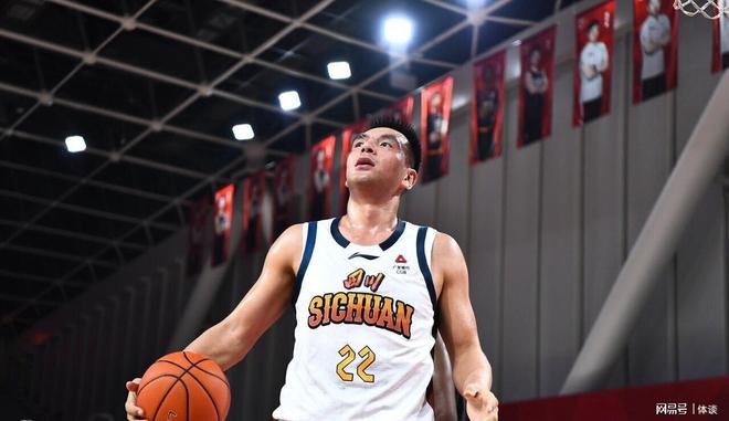 张本智和状态火爆,德甲抢七大战对阵那不勒斯,广东男篮力争不败 张本智和状态火爆,德甲抢七大战对阵那不勒斯,广东男篮力争不败